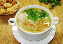 Изображение рецепта Куриный суп с вермишелью и овощами