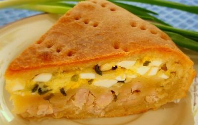Изображение рецепта Мясной пирог с яйцами, луком и сыром