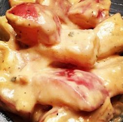 Изображение рецепта Куриное филе с картофелем и сметаной