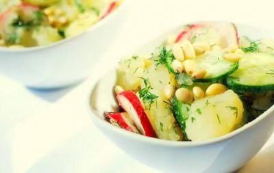 Изображение рецепта Салат с редисом, огурцами и картофелем
