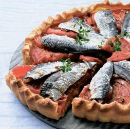 Изображение рецепта Пирог с сардинами и помидорами
