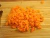 Морковь отварить, остудить. очистить и нарезать кубиками. 