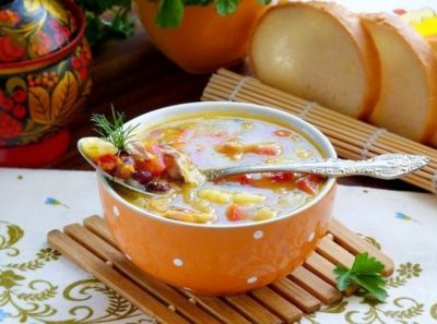 Изображение рецепта ''Куриный суп с овощами и фасолью в мультиварке''
