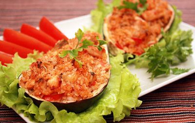 Изображение рецепта Фаршированные баклажаны с курицей и рисом 