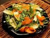 Положите в миску салат или рукколу, остывшую морковь, яблоки и цикорий. Добавьте кедровые орехи, заправьте соком лайма/лимона и маслом виноградной косточки. Перемешайте.
Приятного аппетита! 