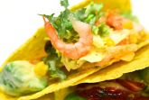 Сметанная заправка для мексиканского салата с креветками