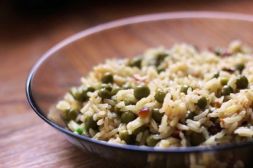 Изображение рецепта Рис с зеленым горошком и миндалем