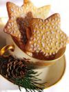 Выпекайте 12-15 минут при 190°C. Печенье должно подрумяниться с краев. Посыпьте сахарной пудрой. Остудите и   подавайте китайское новогоднее печенье к чаю или вину. Приятного аппетита и с наступающим! 