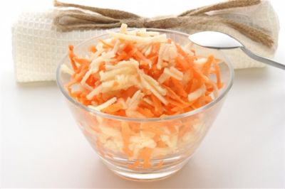 Изображение рецепта ''Салат из яблок и моркови''